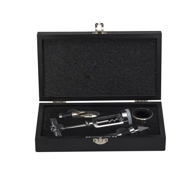Set de Vino Antonio Miro con Emblema grabado