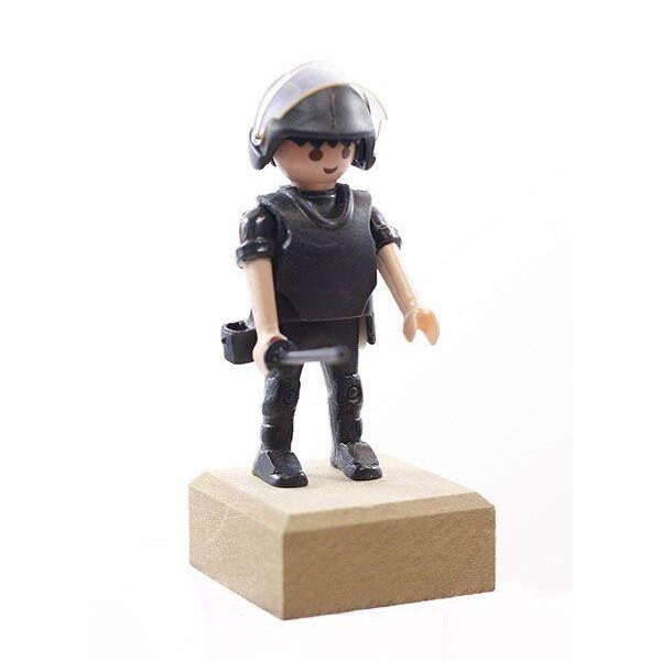 Muñeco articulado Policía Antidisturbios - chico