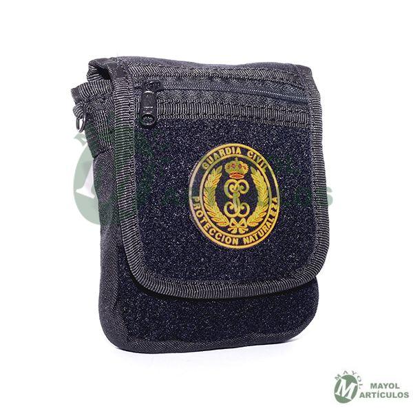 Bolso Porta Objetos  Color Negro, bolsillos y pasador para sujeción al cinturón Parte frontal con velcro para personalizar con parche Guardia Civil  Protección Naturaleza 