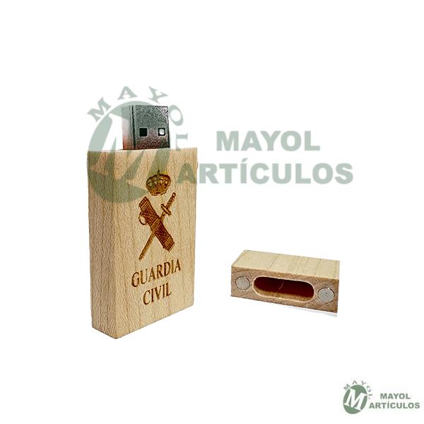 Pendrive fabricado en madera  grabado personalizado con Emblema Guardia Civil 36GB